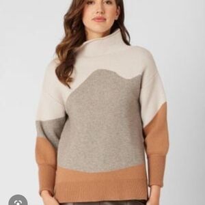 Adrienne Landau Cream and Tan Women's Mock Turtleneck Sweater